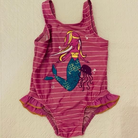 2 swimsuits 18m and 18-24m - Picture 2 of 7